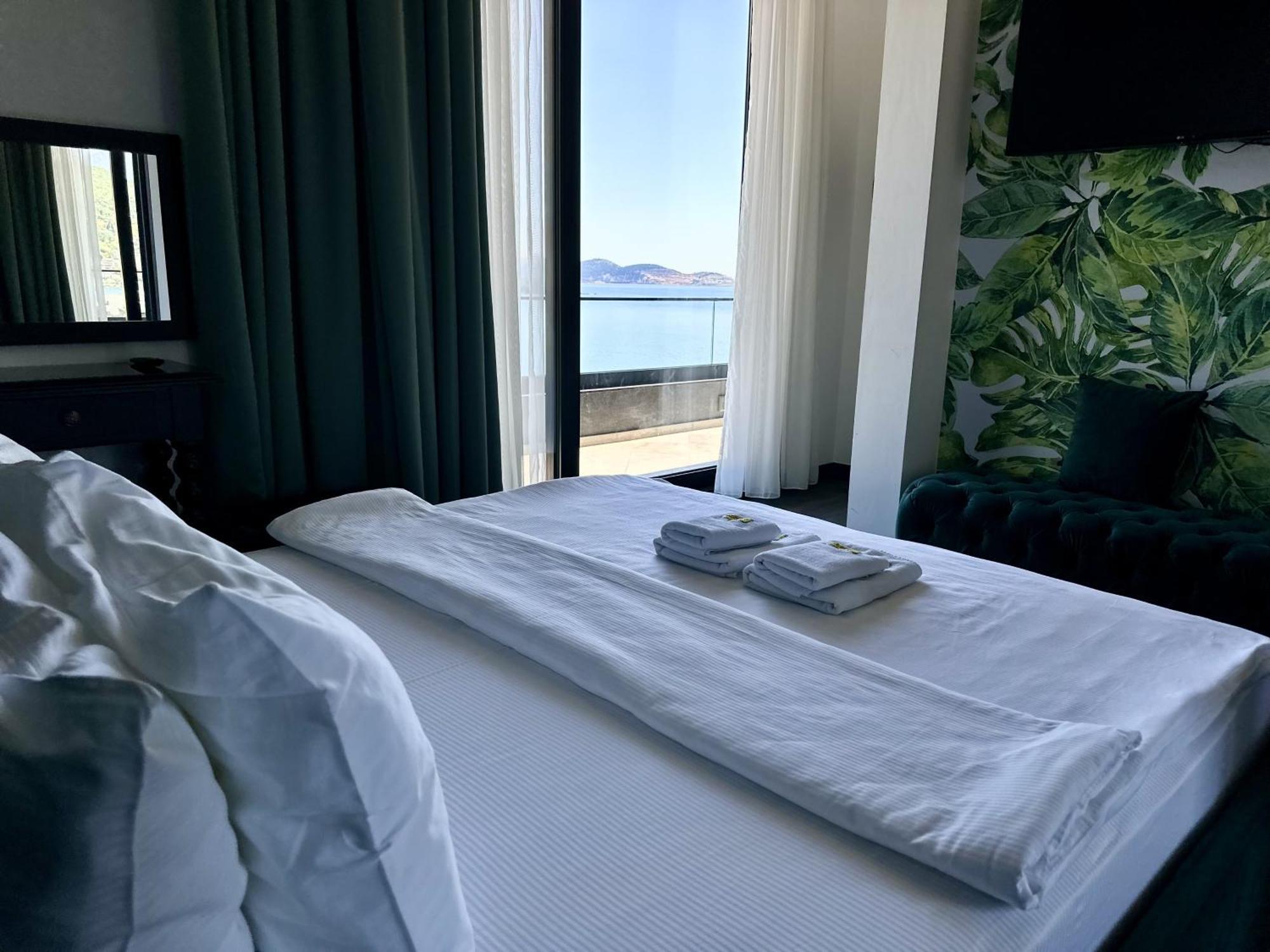 Hotel Del Medio Sutomore Pokoj fotografie